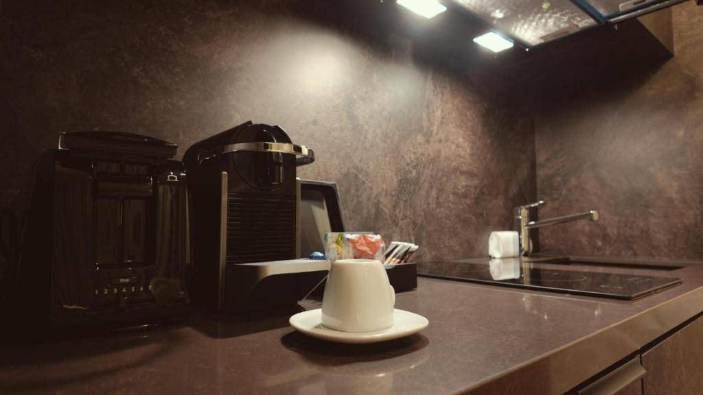Bellman Hotel