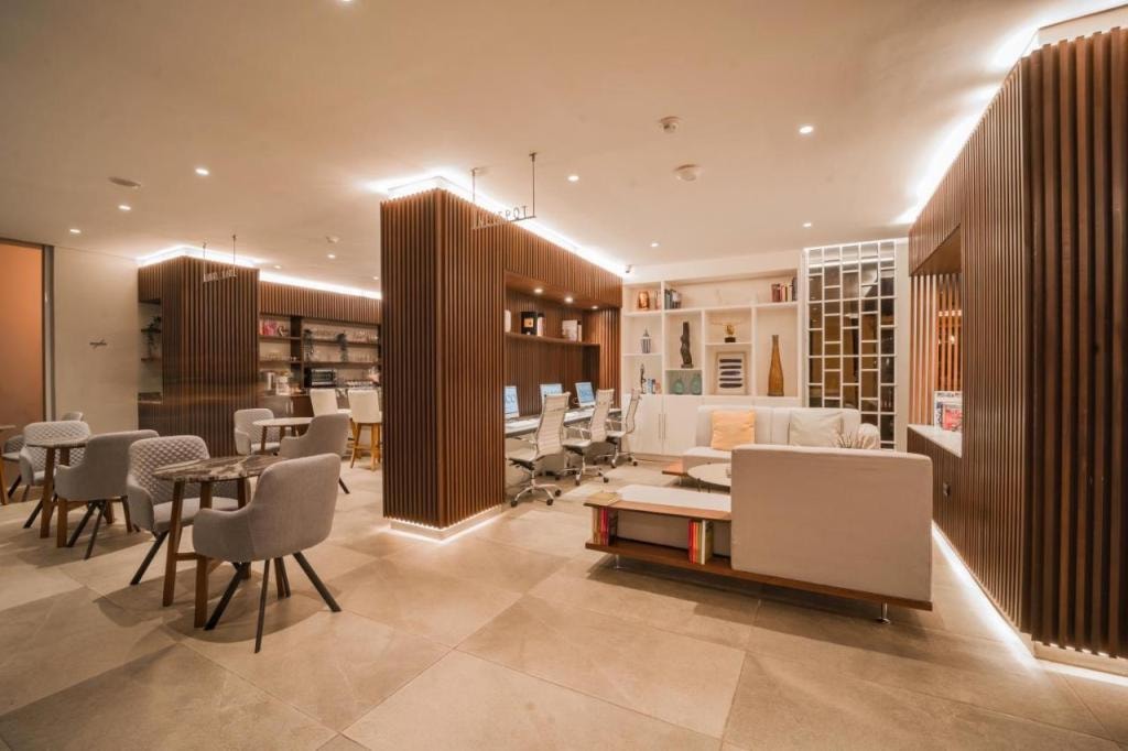 Ontico Urban Design Hotel