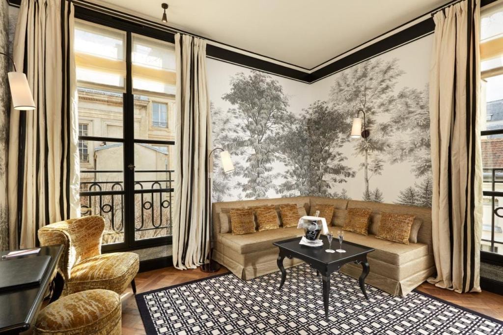 Le Pavillon de la Reine & Spa, Place des Vosges