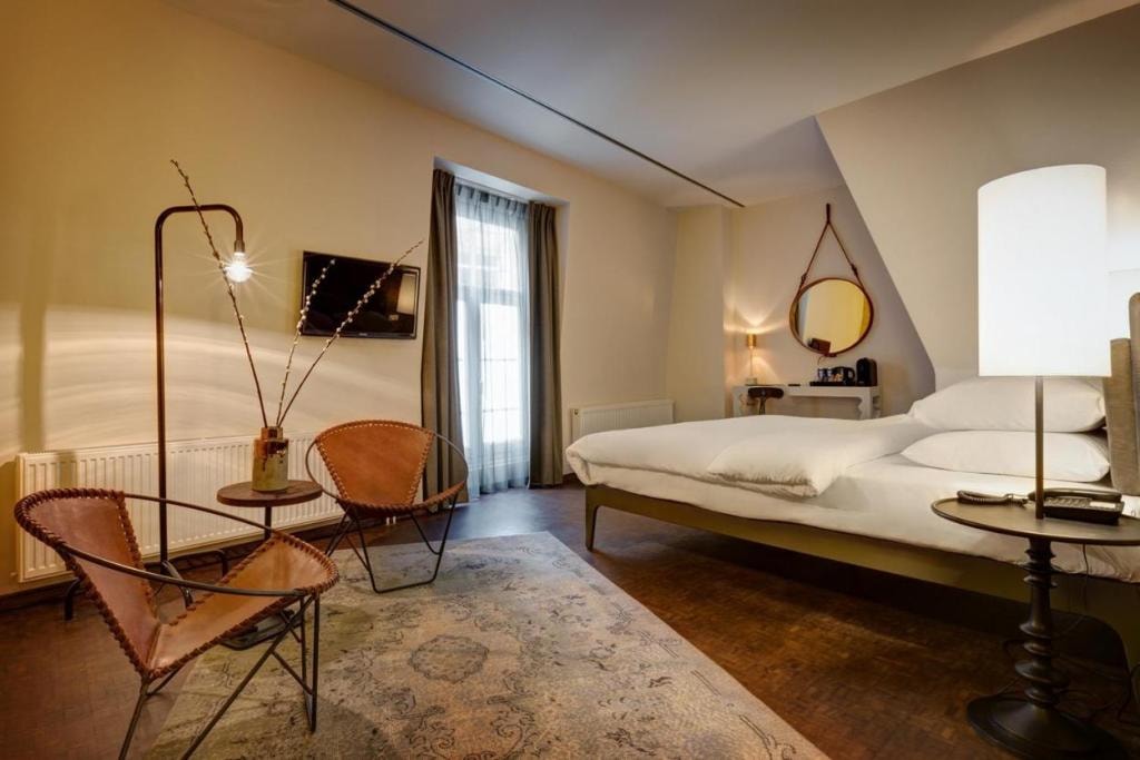 Hotel V Nesplein