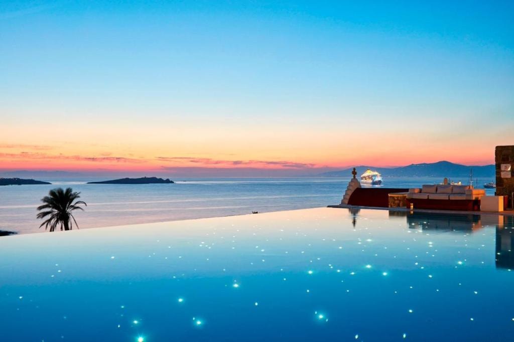 Bill & Coo Mykonos -The Leading Hotels of the World