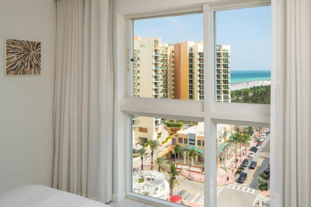Royal Palm South Beach Miami, a Tribute Portfolio Resort