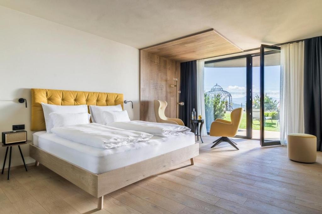 Gloriette Guesthouse Hotel & Restaurant
