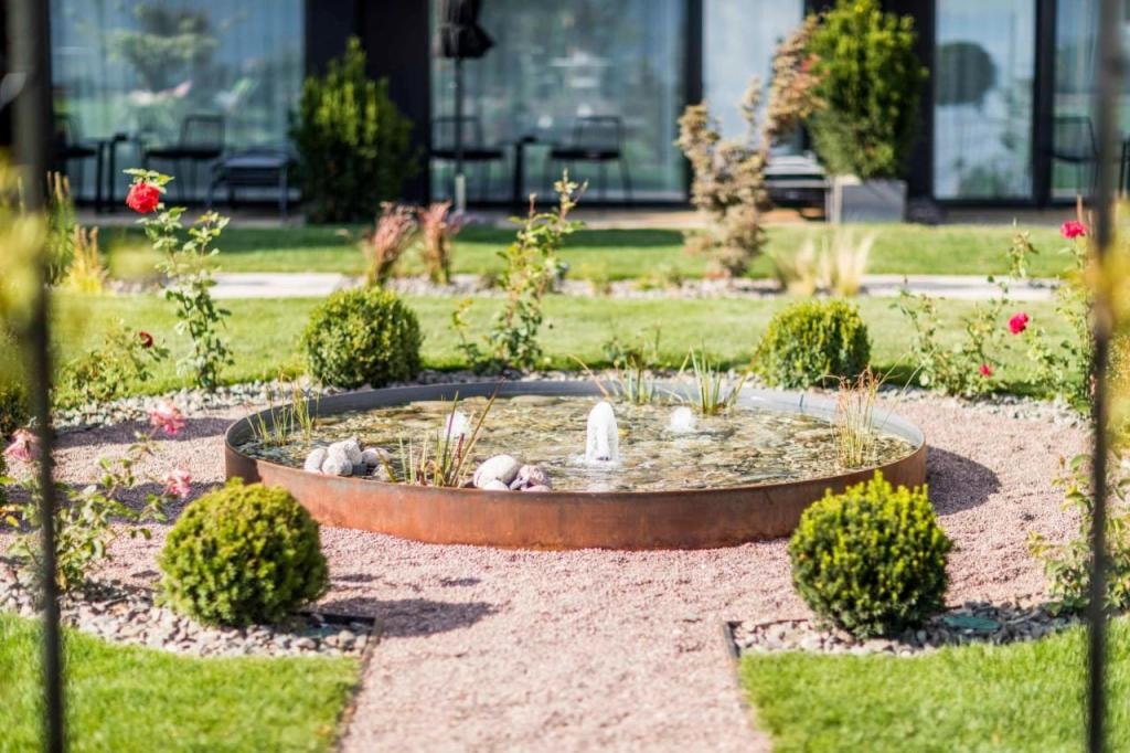 Gloriette Guesthouse Hotel & Restaurant