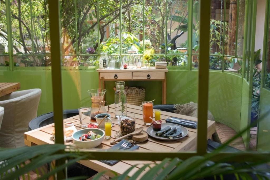 Taller de Juan - Casa Hotel