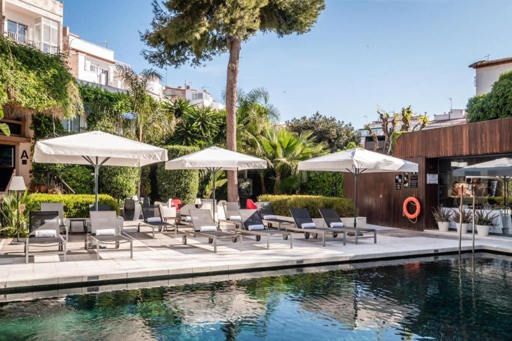 Hotel Medium Sitges Park