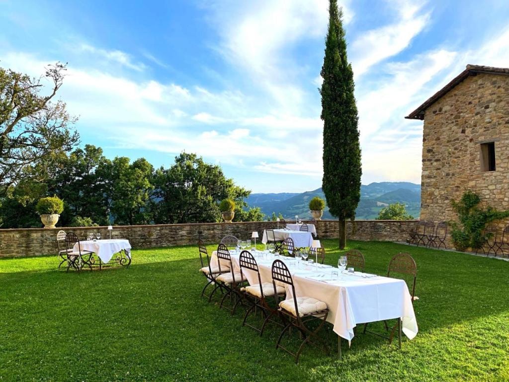 Castello di Viano