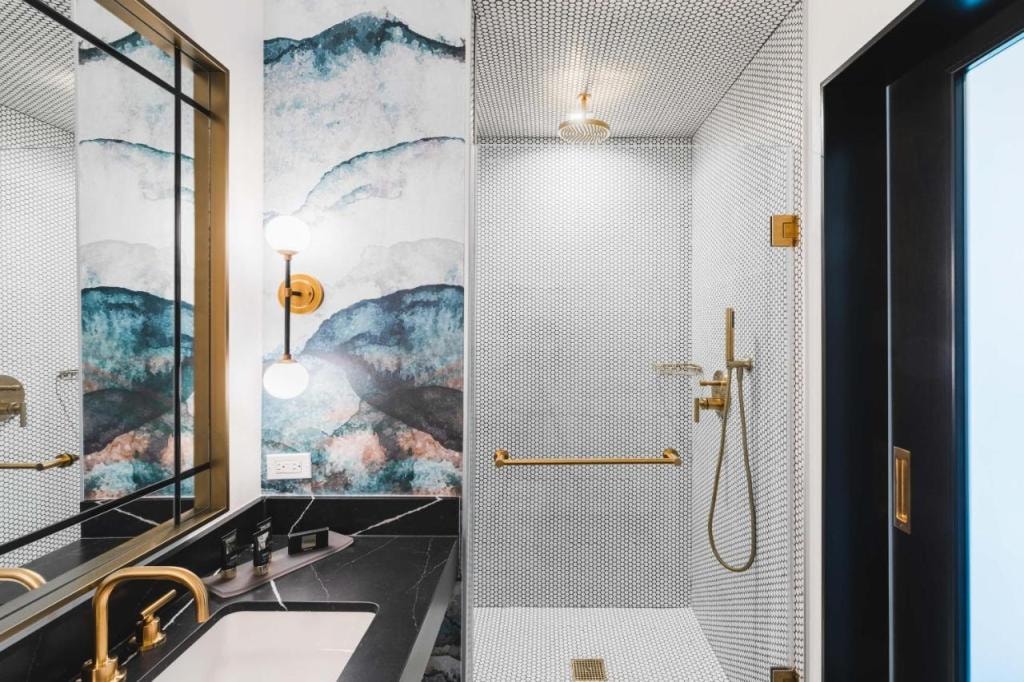 The Godfrey Hotel Hollywood