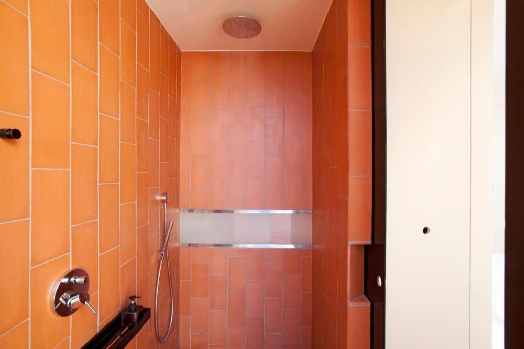 DestinationBCN Urgell Apartment