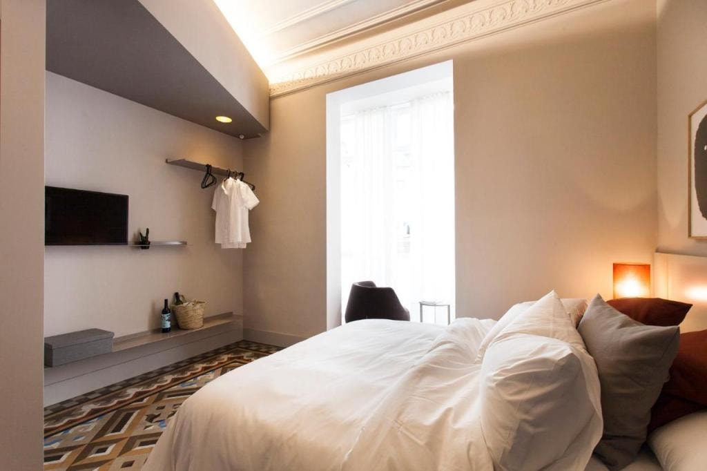 DestinationBCN - Universitat Rooms