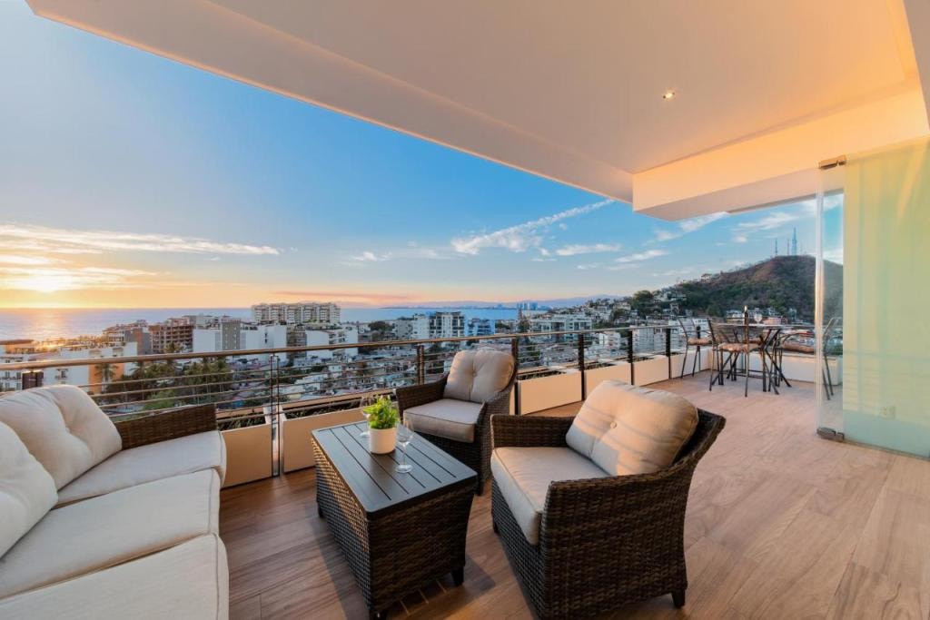 Maxwell Collection Romantic Zone, Puerto Vallarta, Romantic Zone