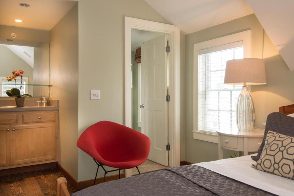 8 Dyer Hotel, Provincetown