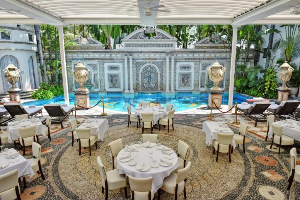 The Villa Casa Casuarina
