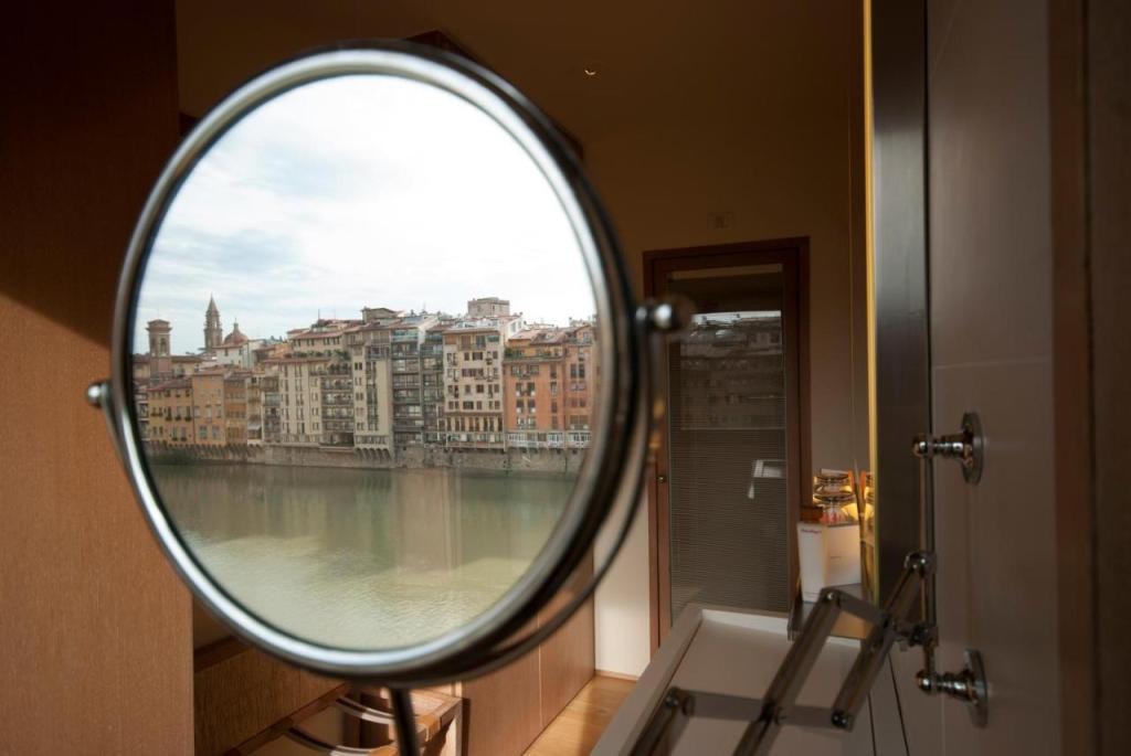Hotel Continentale - Lungarno Collection