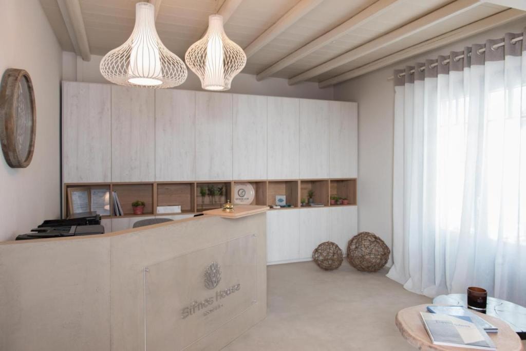 Sifnos House - Rooms and SPA