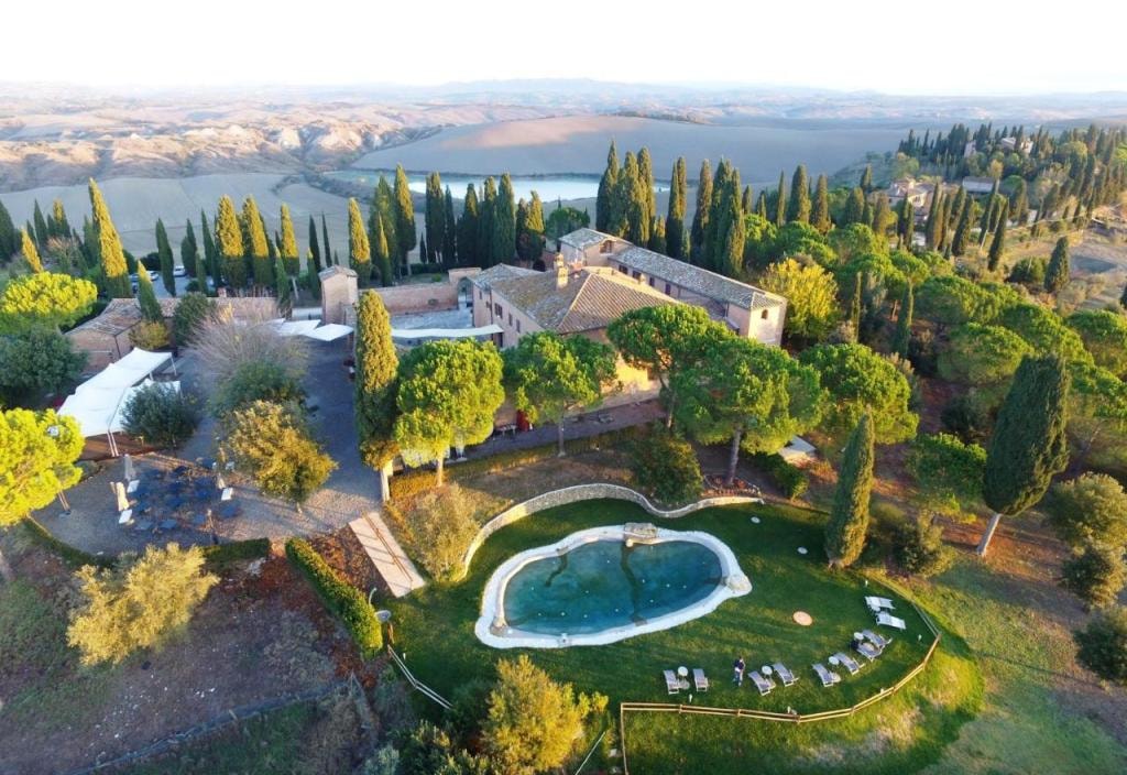 Castello di Leonina Adults Only