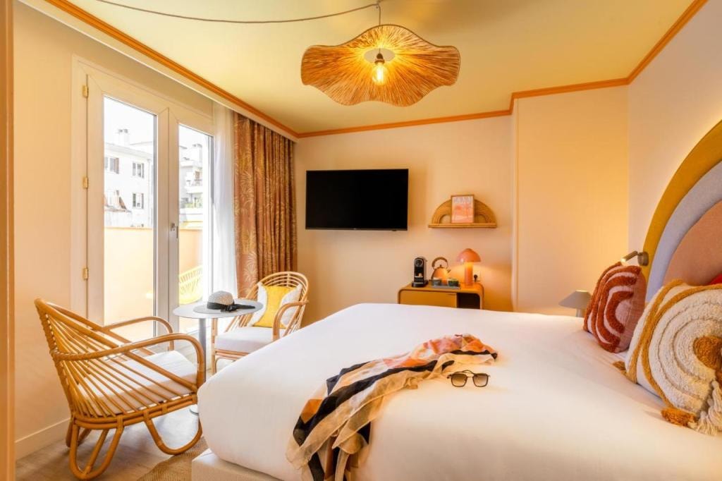 Nice Pam Hotel Fully Renovated
