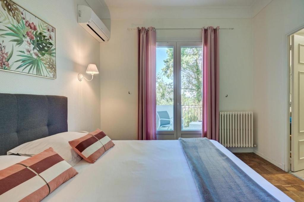 Logis Hotel Le Blason de Provence, Monteux