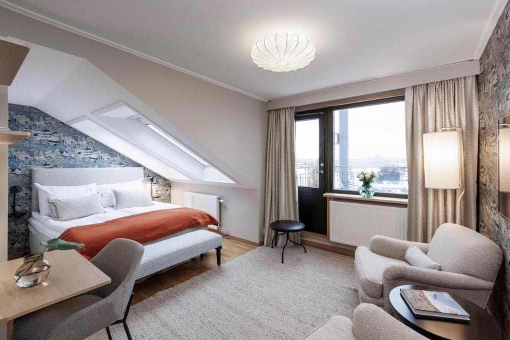 Home Hotel Wellington
