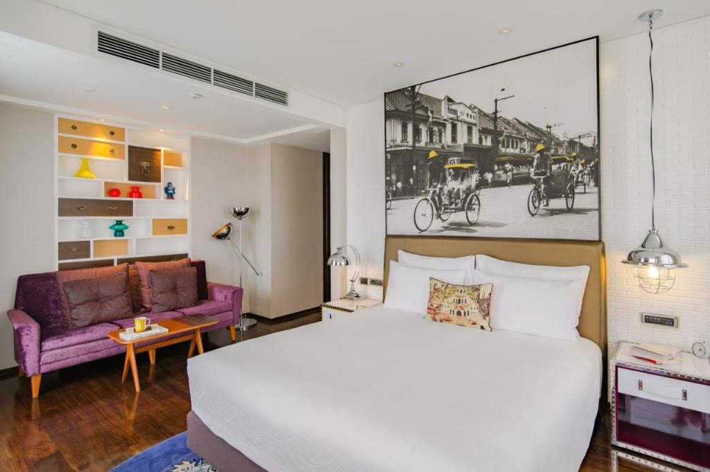 Hotel Indigo Bangkok Wireless Road by IHG
