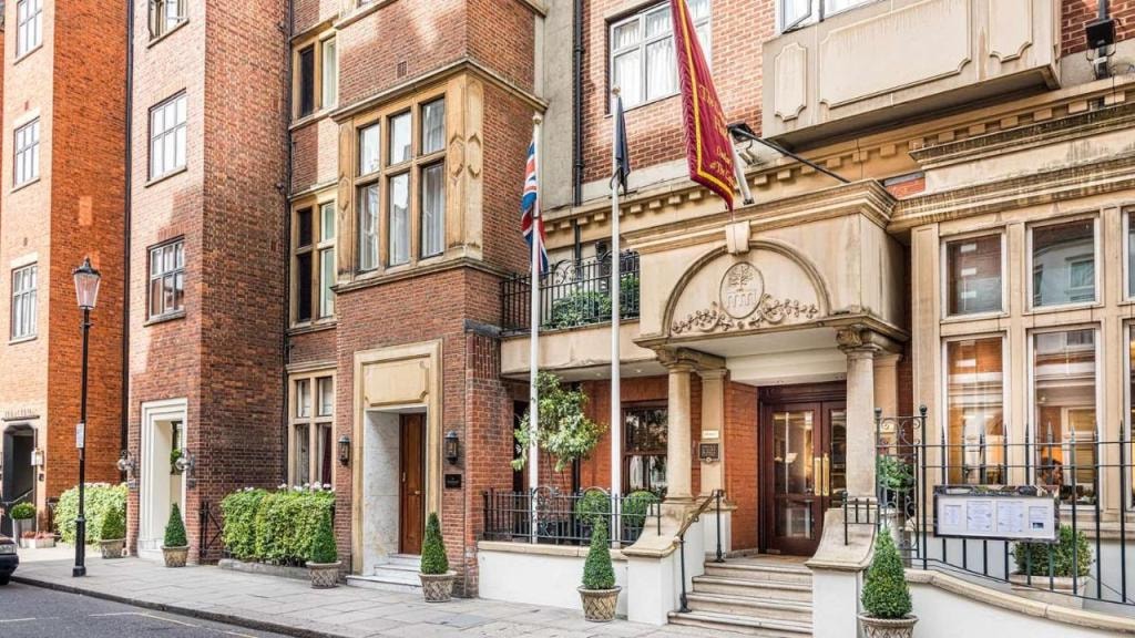 The Capital Hotel, Apartments & Townhouse - Small Luxury Hotels of The World
