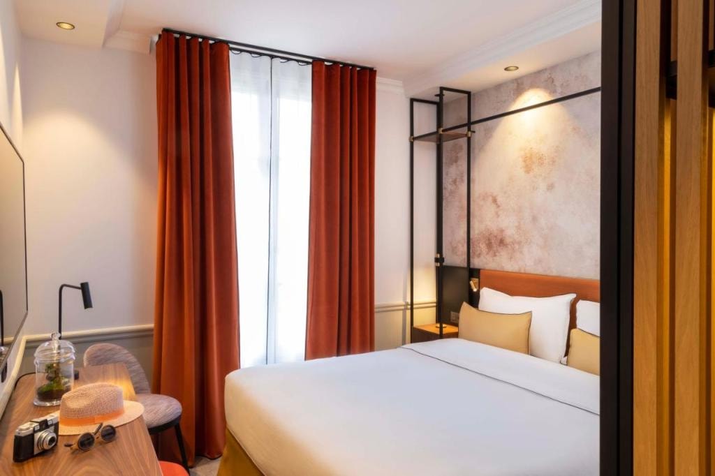 Victoria Palace Hotel