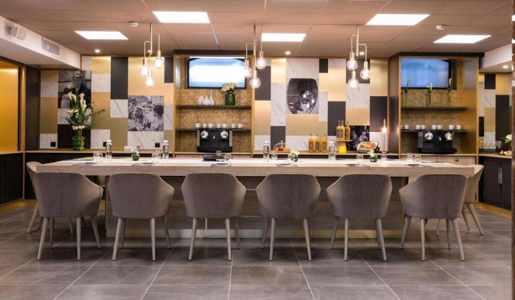 Niepce Paris, Curio Collection By Hilton