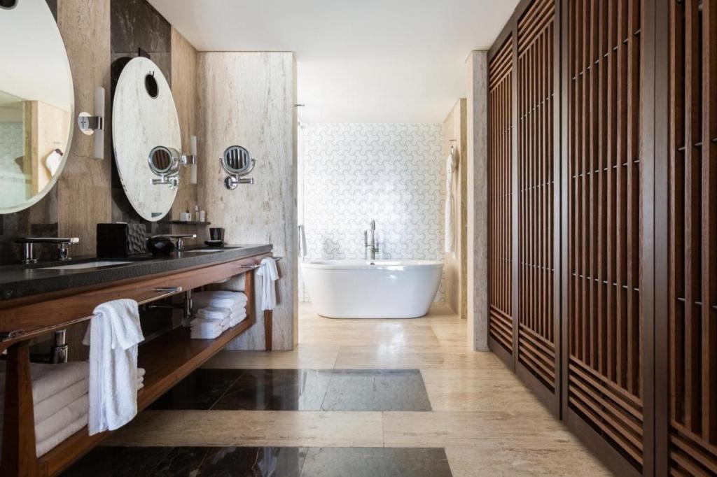Hyatt Centric Playa del Carmen - Downtown House & Beach House