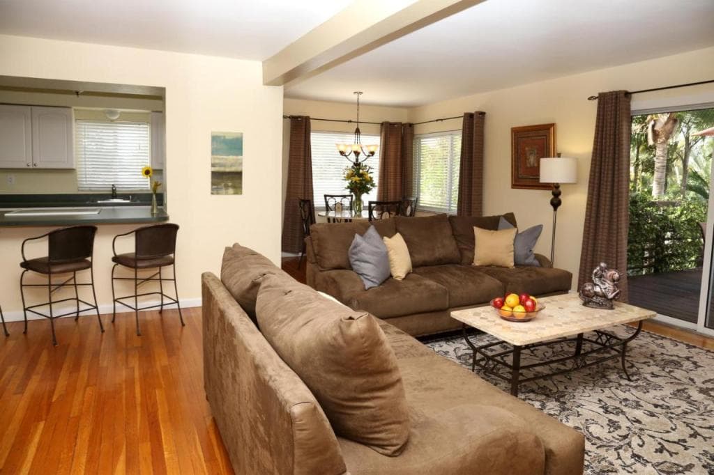 The Cabanas Guesthouse & Spa - Gay Resort catering to Gay Men, Fort Lauderdale, Wilton Manors