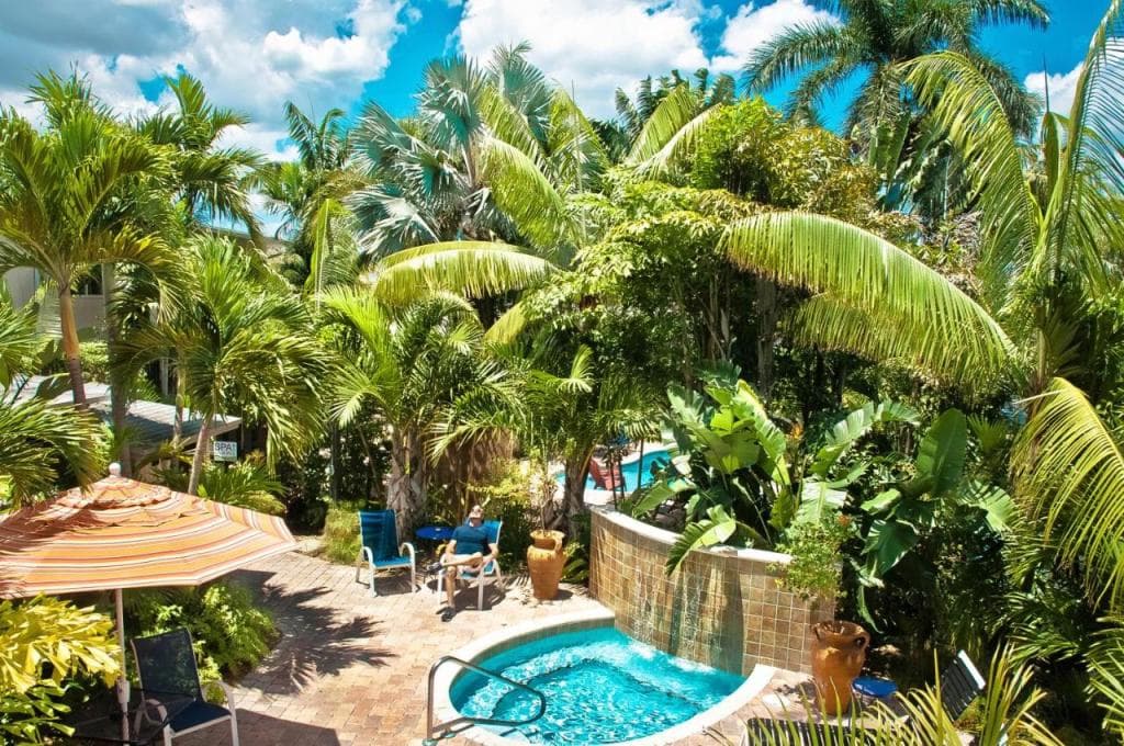The Cabanas Guesthouse & Spa - Gay Resort catering to Gay Men, Fort Lauderdale, Wilton Manors