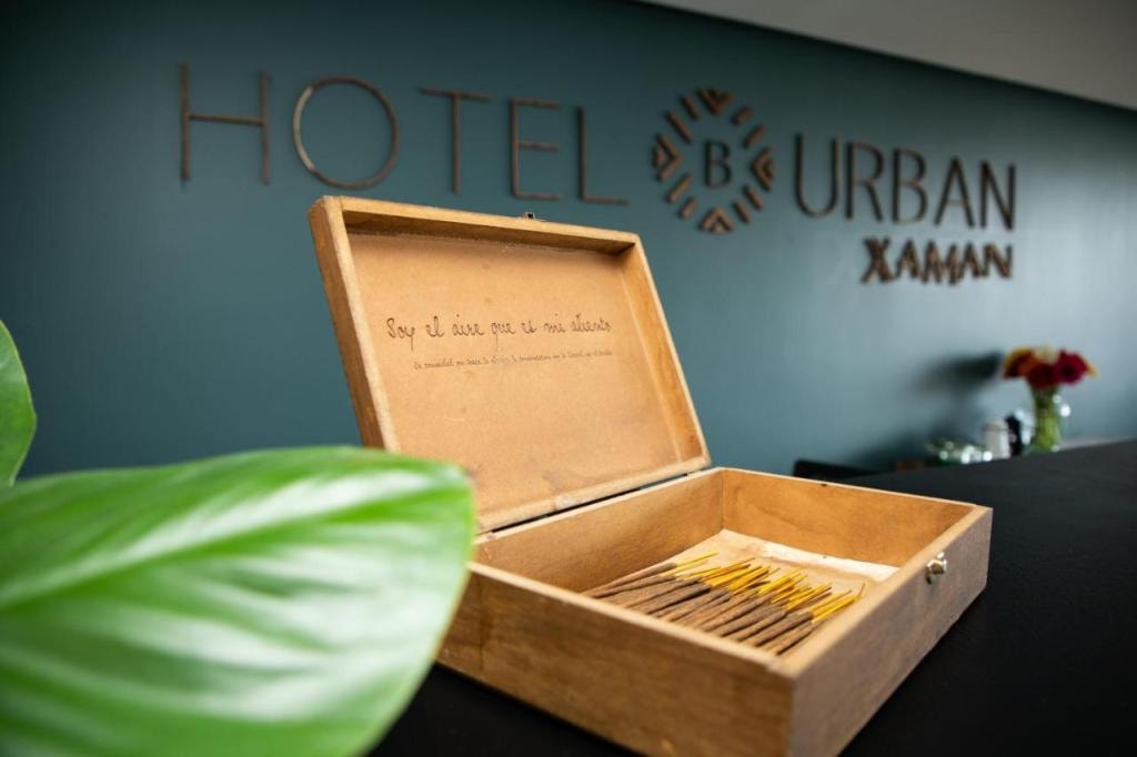 Hotel B Urban Xaman by Fontán Reforma