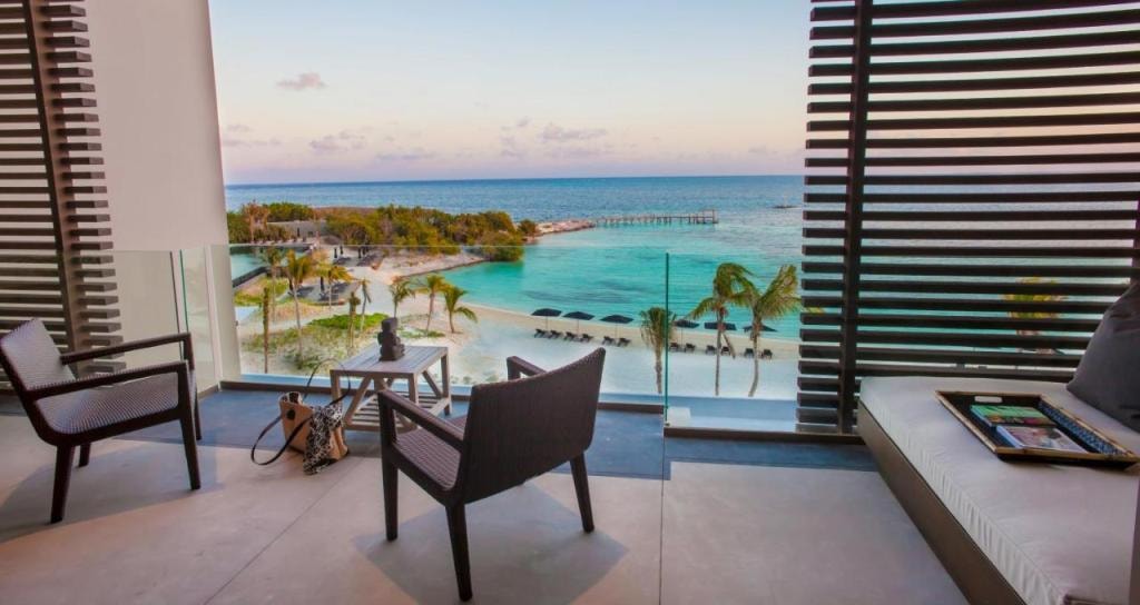 NIZUC Resort & Spa