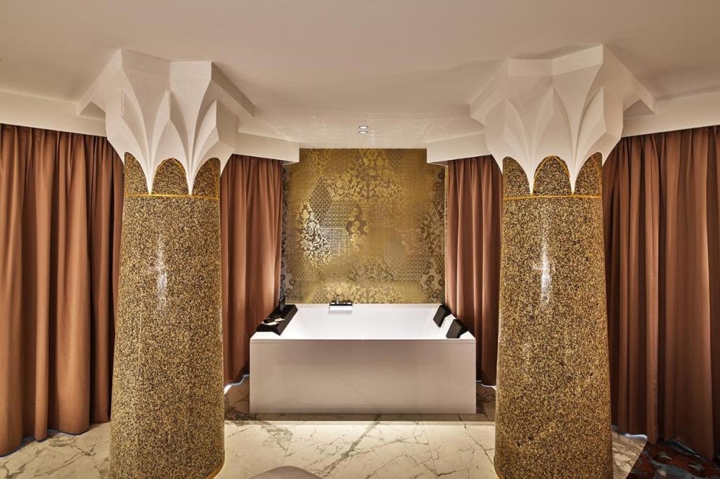 Clayton Hotel Amsterdam American