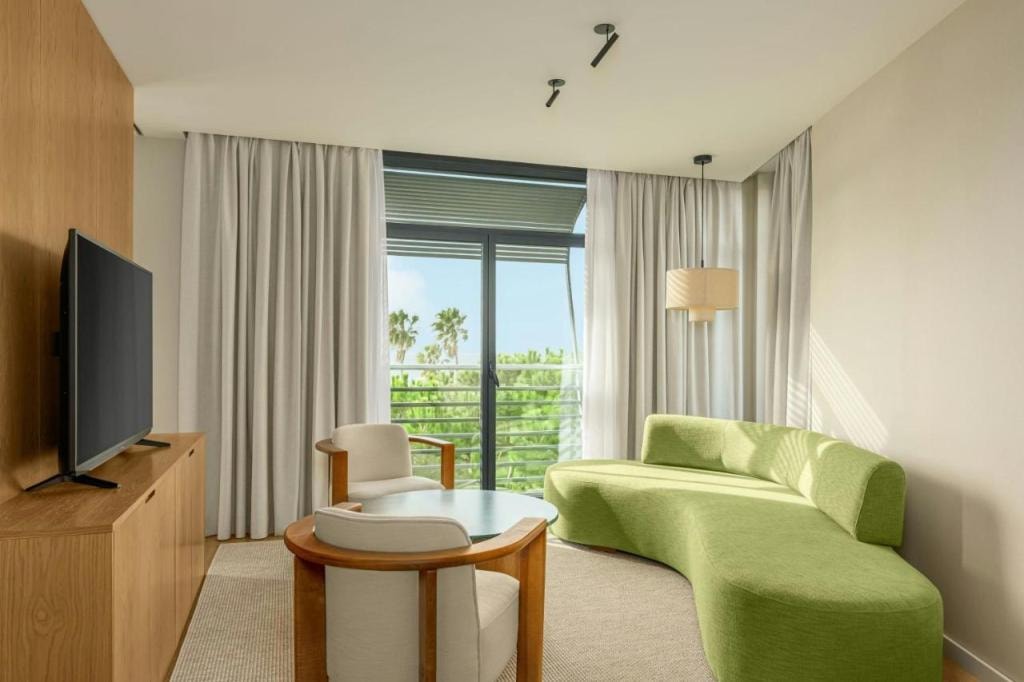 Sabàtic Gavà Mar, Barcelona, a Tribute Portfolio Hotel