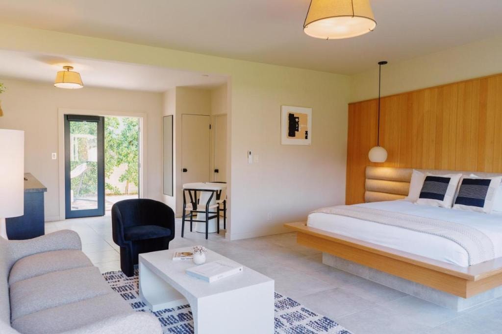 Azure Sky Hotel - Adults Only - A Town & Desert Boutique Hotel