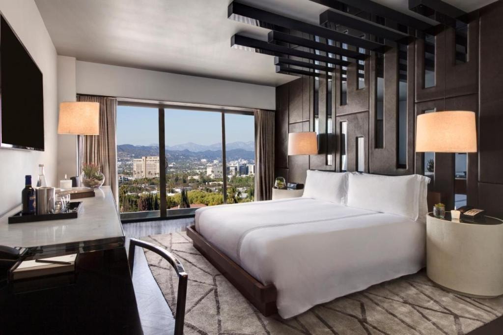 SIXTY Beverly Hills
