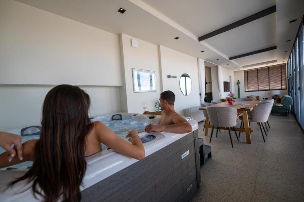 Evripidou 7 - Kalamata Mediterranean Suites