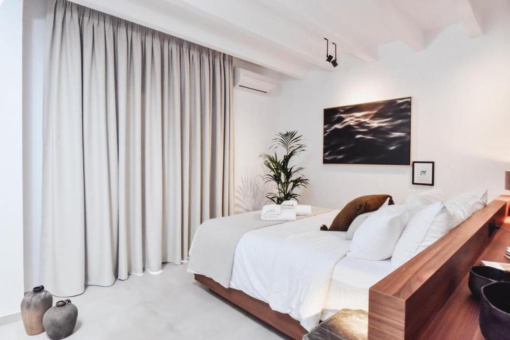 Ikaros Suites