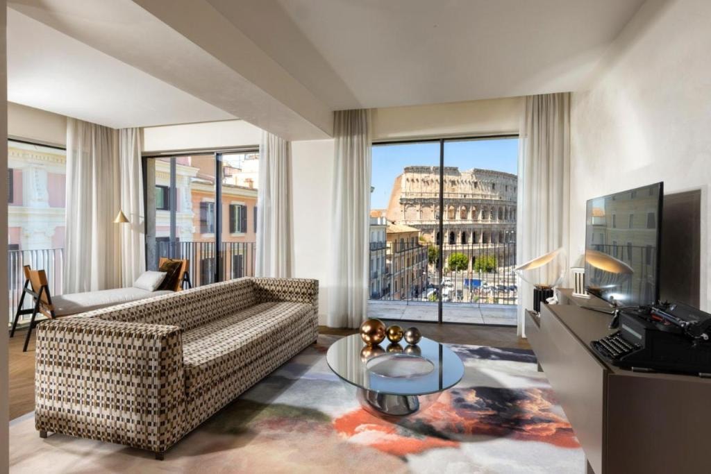 Hotel Palazzo Manfredi – Small Luxury Hotels of the World