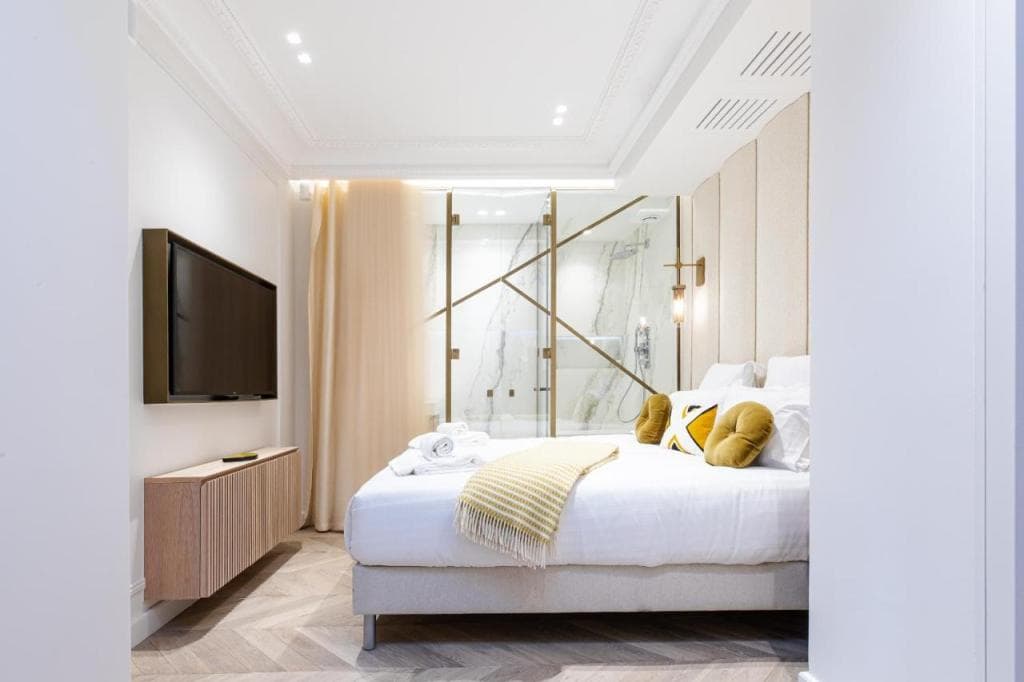HIGHSTAY - Luxury Serviced Apartments - Tuileries Garden