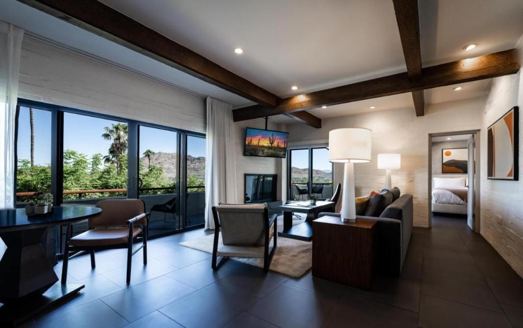Sanctuary Camelback Mountain, A Gurney's Resort and Spa