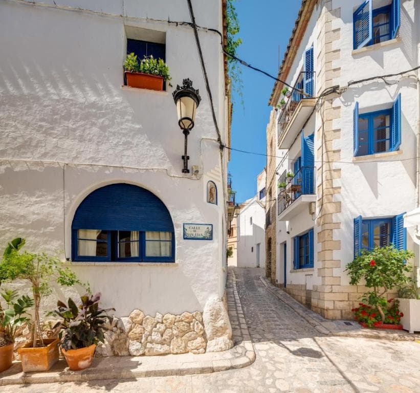 Blue Home