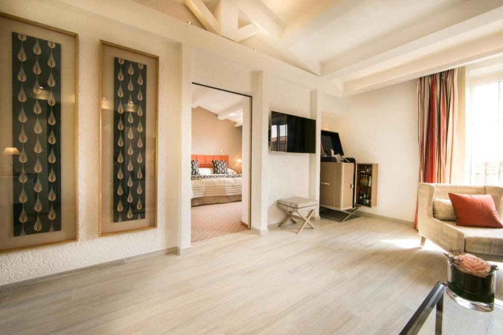 Hotel Byblos Saint-Tropez