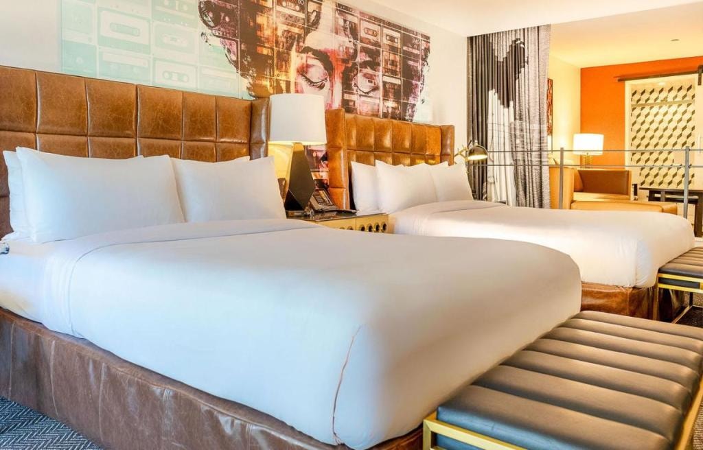 Montrose at Beverly Hills, Los Angeles, West Hollywood