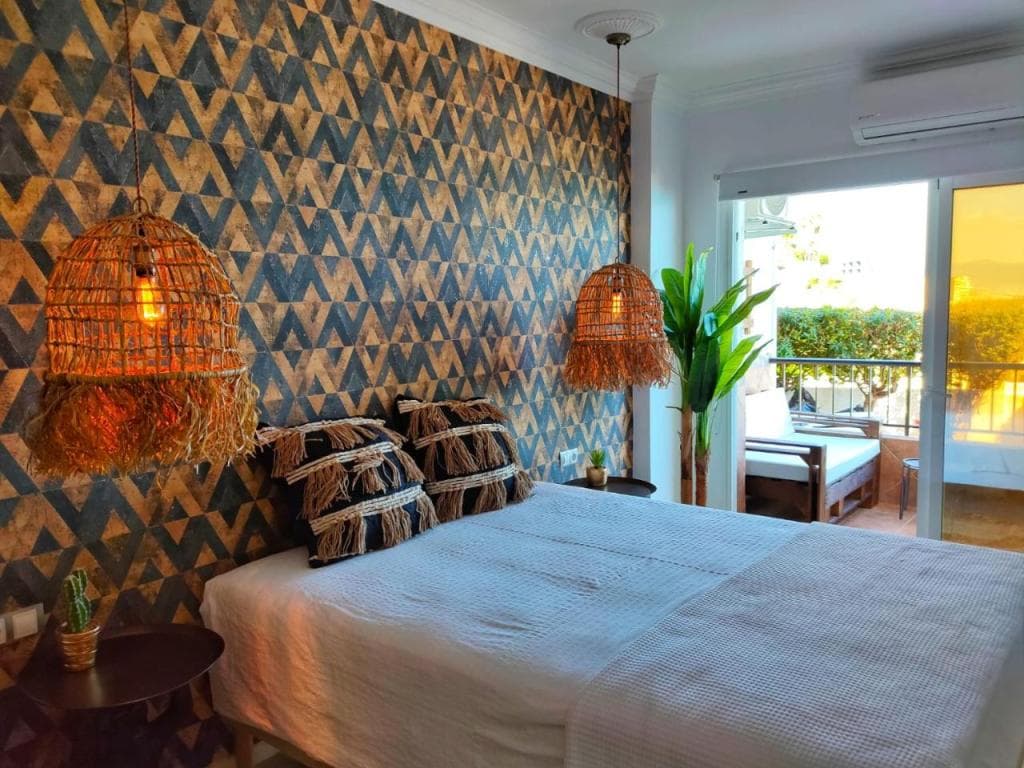 New Fabulous Beachfront