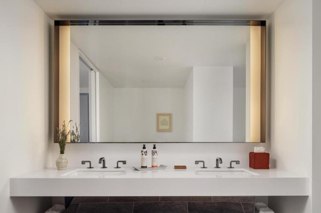 Timbri Hotel San Francisco, Curio Collection by Hilton