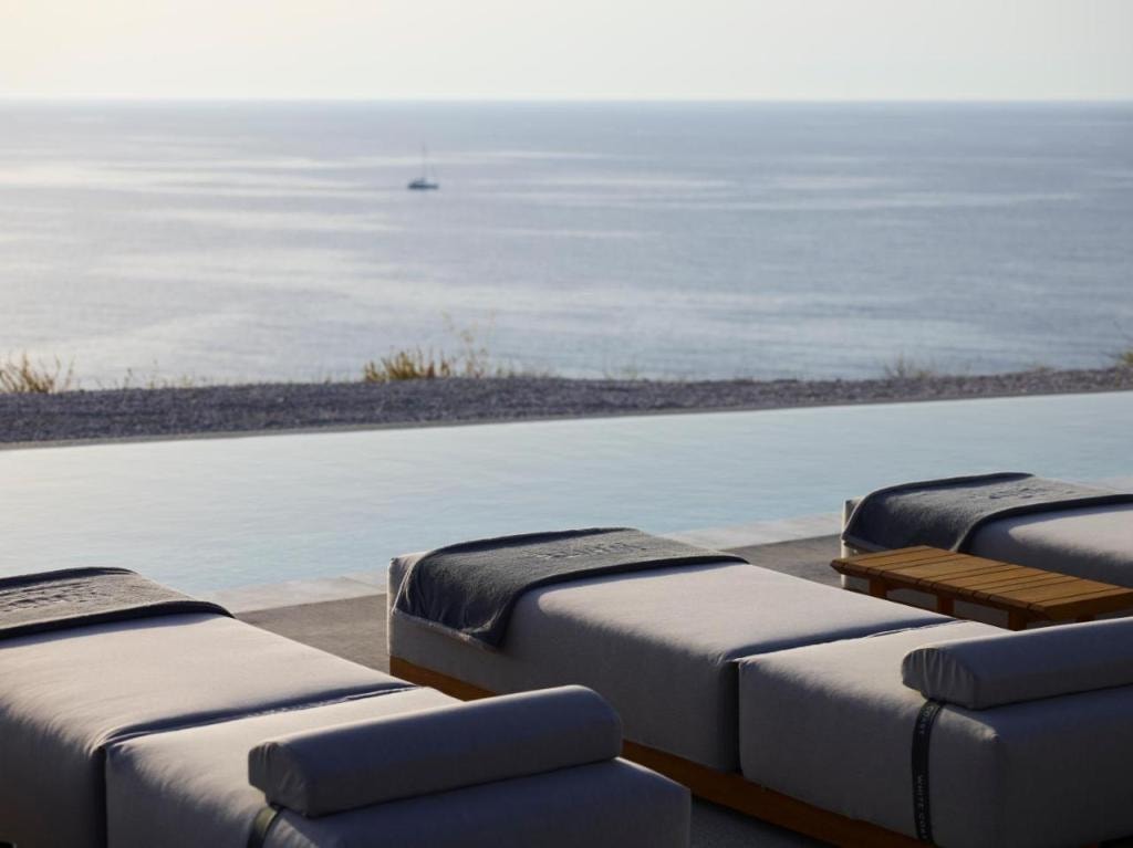 Domes White Coast Milos, Adults Only - Small Luxury Hotels of the World