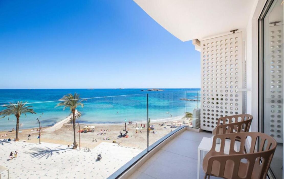 One Ibiza Suites