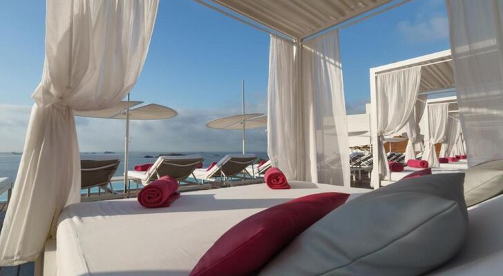 One Ibiza Suites