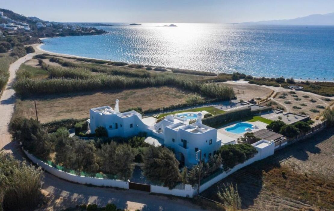 Aqua Breeze Villas on the beach